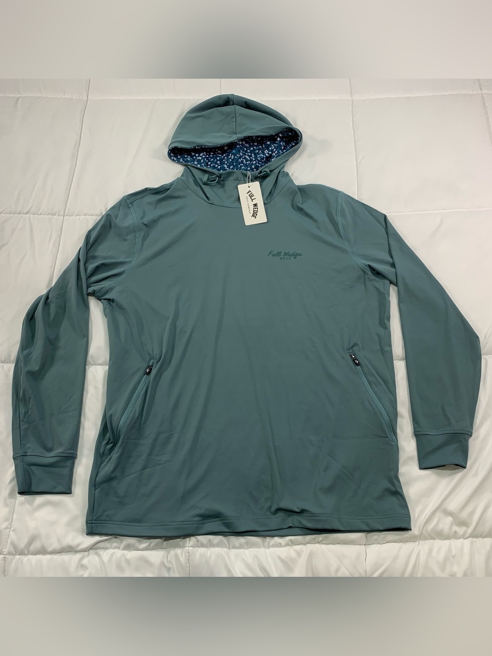 New full wedge golf sweater size XL